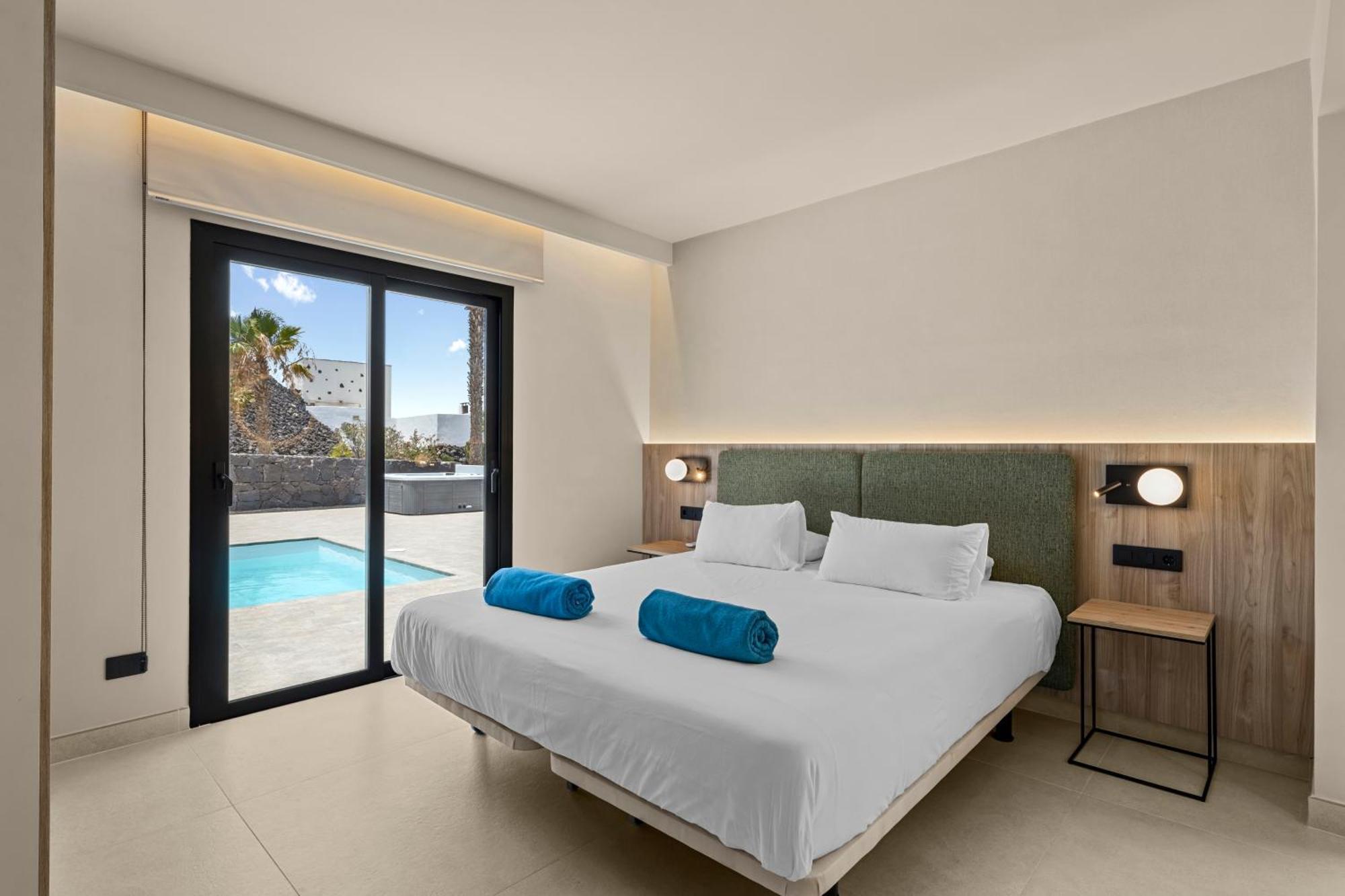 Lanzarote Villas Marina Volcan Playa Blanca  Exterior photo